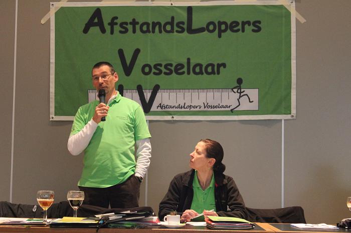 AV 086